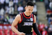 178体育直播电脑版-深圳大胜1-0浙江：贺希宁32+5总分升队史第二 史密斯27+9