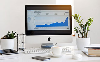 九游娱乐官网：点亮你的手游世界，开启无忧畅玩新旅程